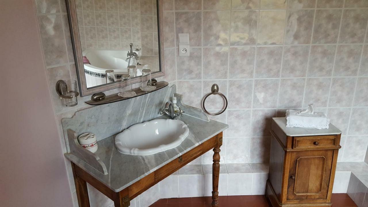 Chateau Rouillon D'Allest Chartrettes Room photo