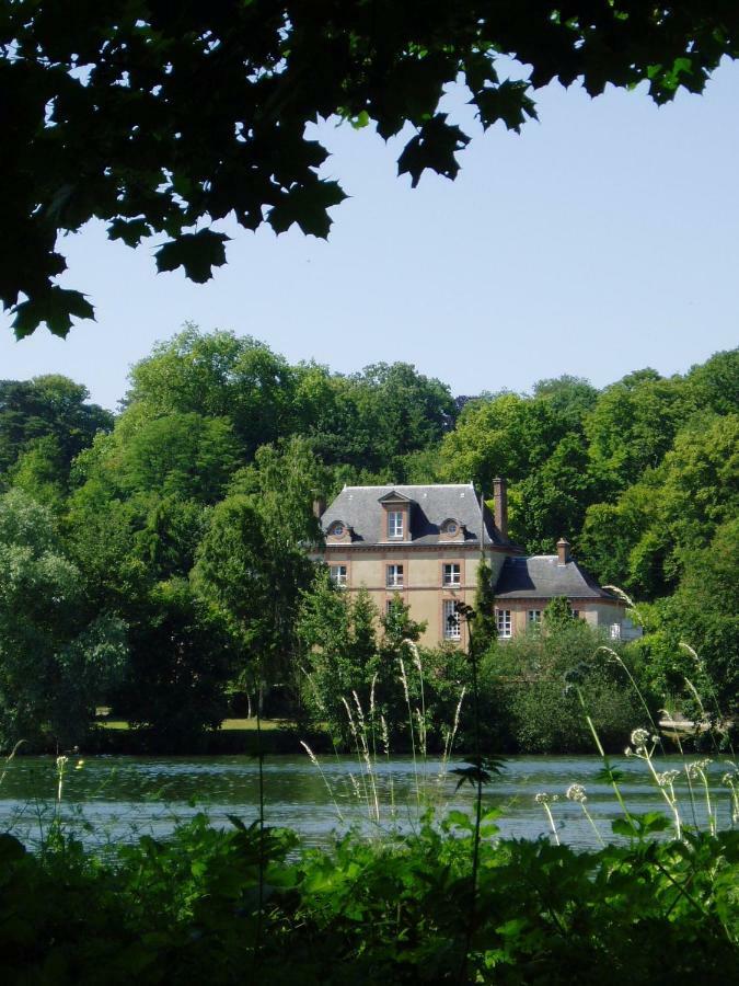 Chateau Rouillon D'Allest Chartrettes Exterior photo